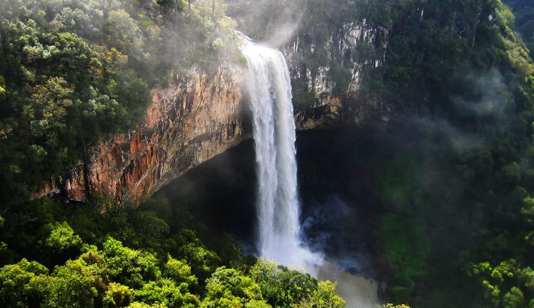 آبشارها در دره نوردی